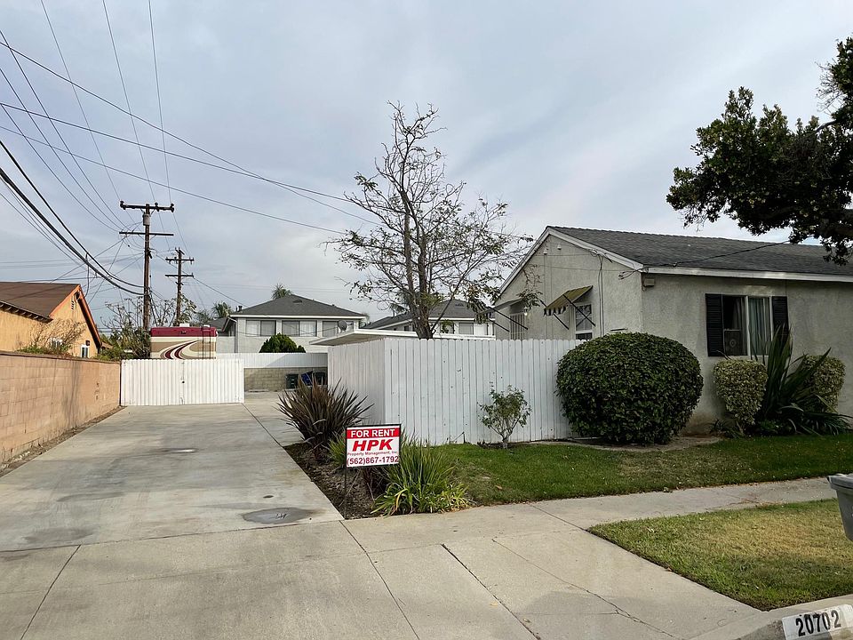 1st image of 11534 207th St #B