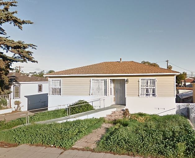 1st image of 4450 Newton Ave