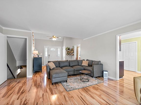 5th image of 3401 Mallard Dr