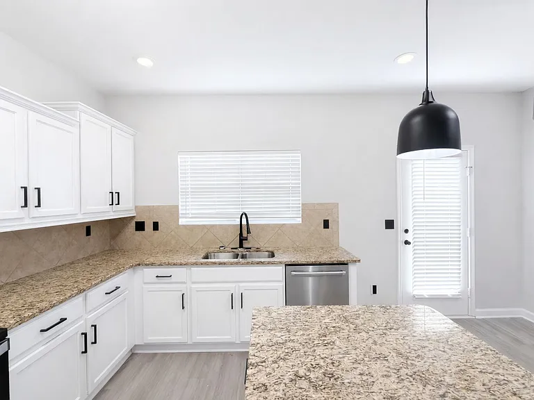 12881 Clydesdale Dr — Photo 13