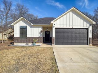 338 W Keanahalululu Ln, Bastrop, TX 78602