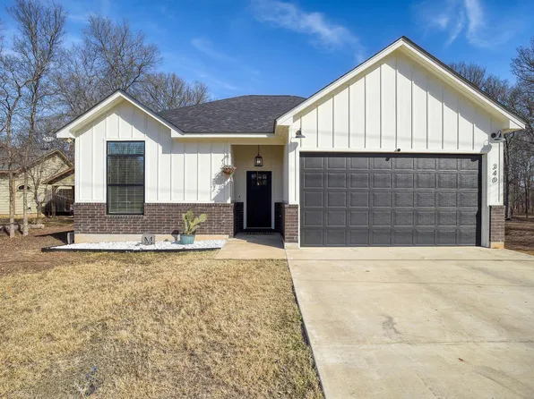 338 W Keanahalululu Ln, Bastrop, TX 78602