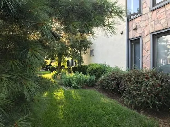 215 Eutaw St, Pittsburgh, PA 15211