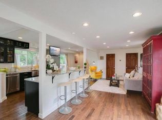 5446 Bartlett Blvd APT A, Mound, MN 55364