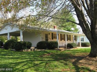 6077 S Seminole Trl, Rochelle, VA 22738