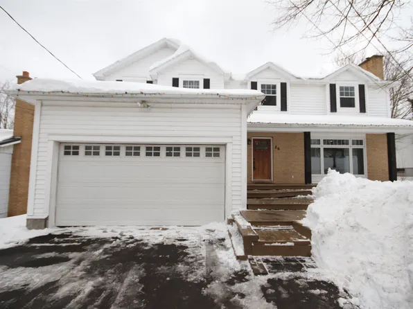 26 Macquarrie Dr, Pt Hawkesbury, NS B9A 2K8