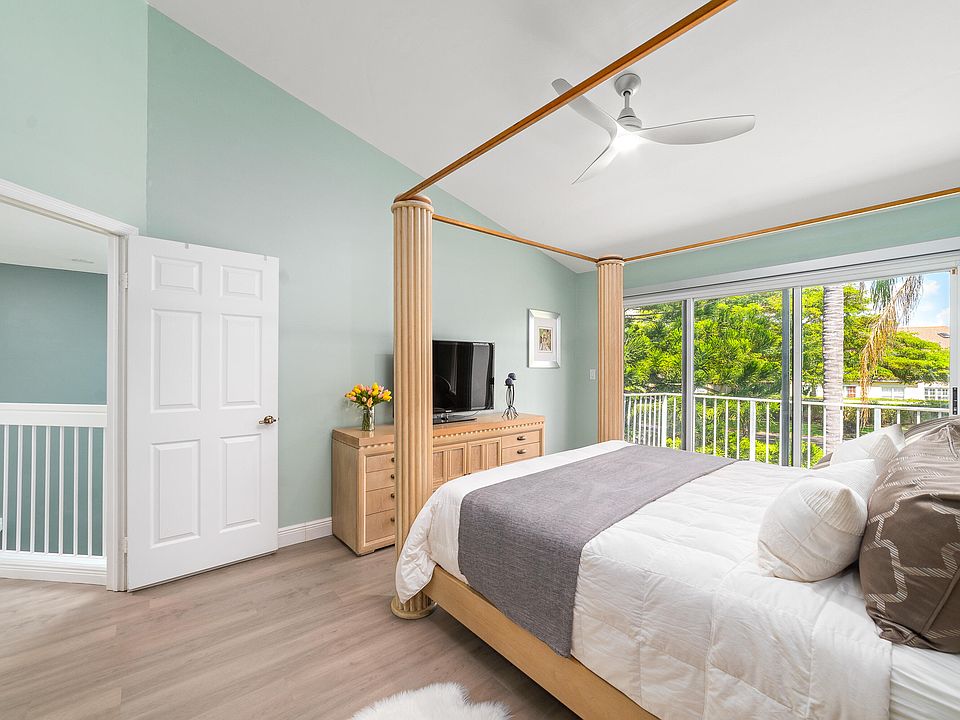 1st image of 17070 Boca Club Boulevard #4