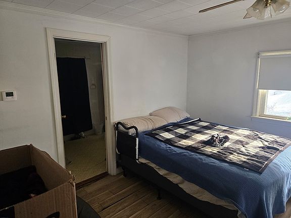3rd image of 4048 High St