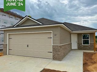 517 Savannah St, Odenville, AL 35120