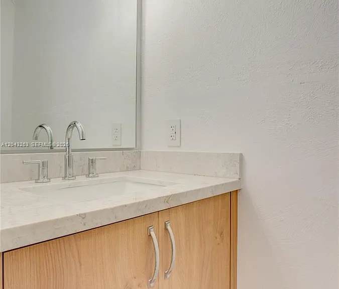 500 SW 51st Ct — Photo 65