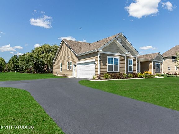 3rd image of 39W670 Norton Lake Dr