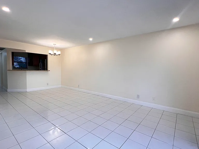 21911 Lake Forest Cir #206 — Photo 9