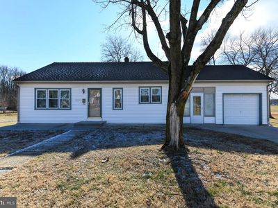 318 E Broad St, Gibbstown, NJ, 08027