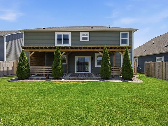 5th image of 232 Waterford Ln