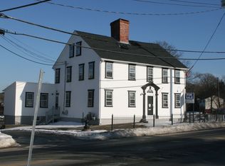 3384 Post Rd, Warwick, RI 02886