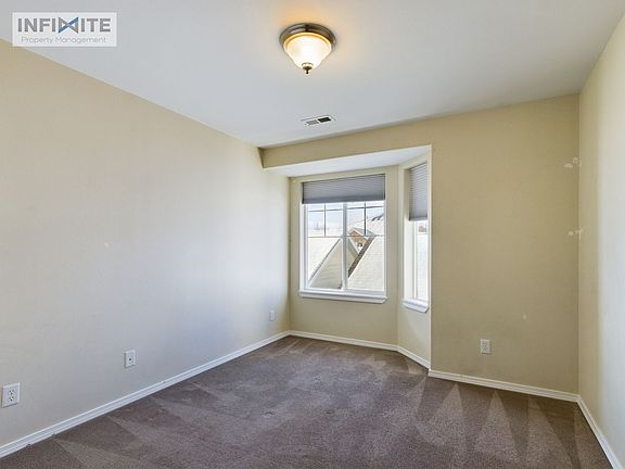 5th image of 893 Forestglen Dr #1H