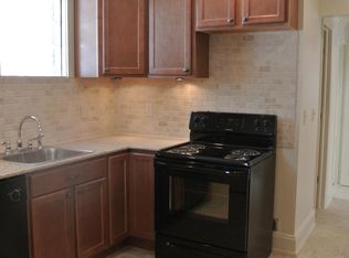 3545 Edwards Rd #1, Cincinnati, OH 45208