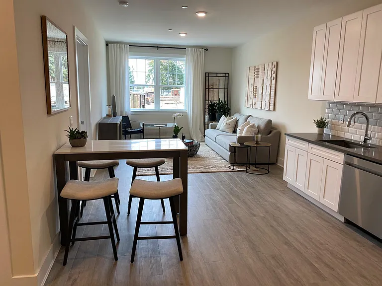 Village By The Bay — Photo 10