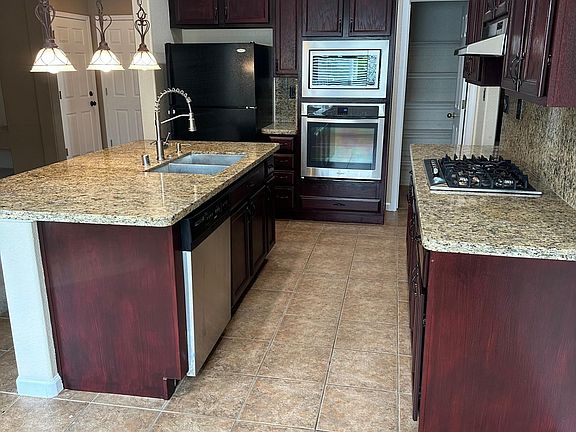 5th image of 107 Coastal Ln