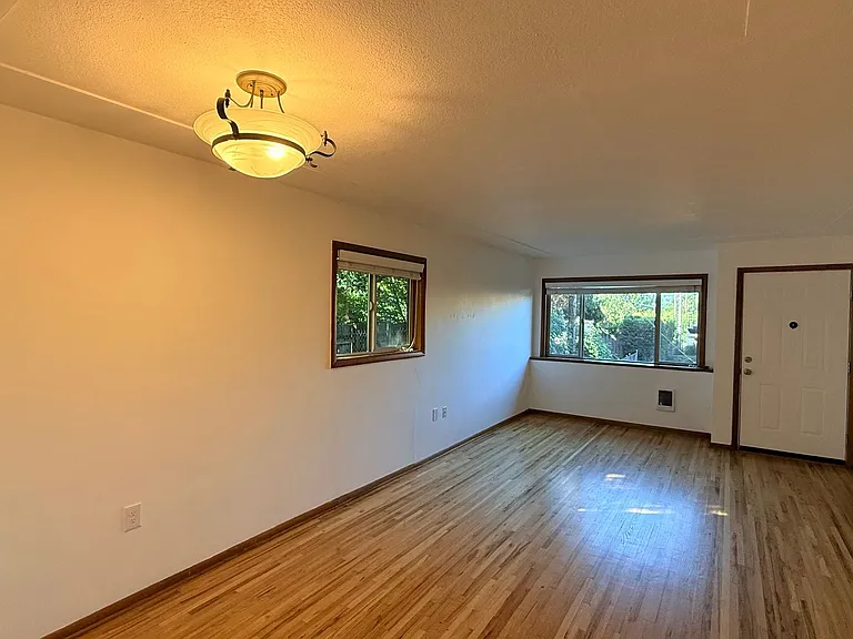 4020 SE Pardee St — Photo 14