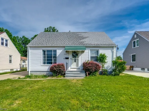 29800 Robert St, Wickliffe, OH 44092