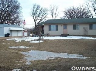11361 Saint Croix Trl, North Branch, MN 55056