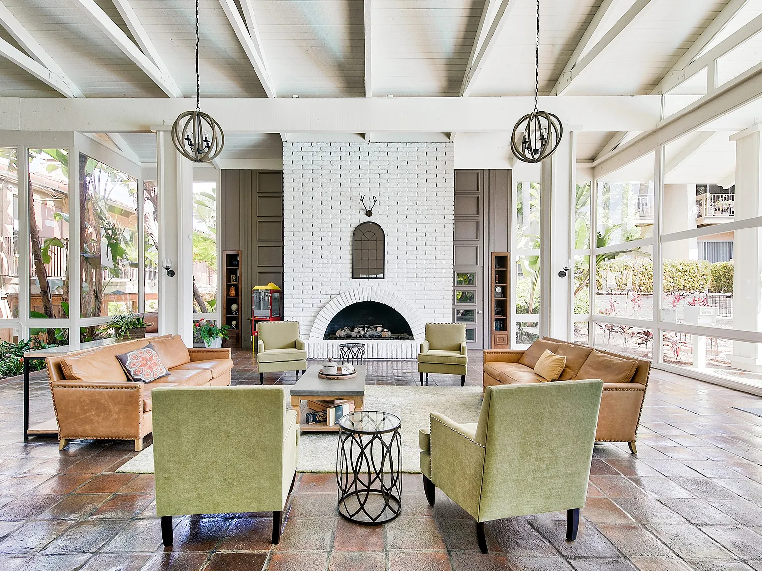 Mediterranean Village Costa Mesa — Photo 2