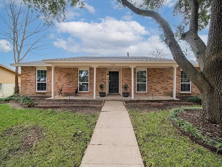 2922 Clover Valley Dr — Photo 32