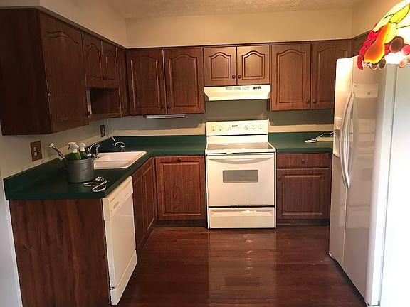 4th image of 4070 Independence Dr APT 1C