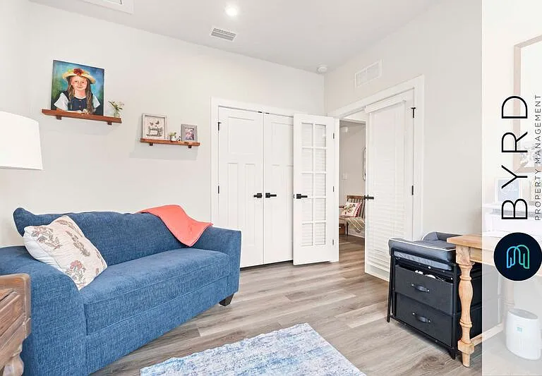 4900 Sir Sagamore Dr — Photo 13