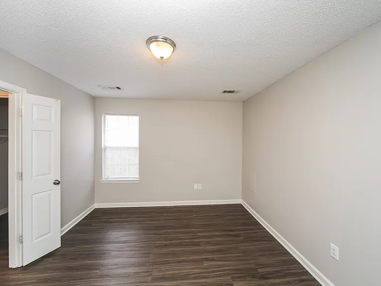 7571 Spring Morning Ct — Photo 11