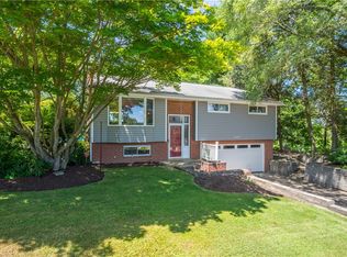 6308 Irishtown Rd, Bethel Park, PA 15102