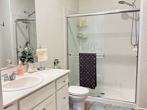 Master bed, bathroom