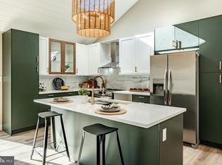 1198 Glenside Rd, Downingtown, PA 19335