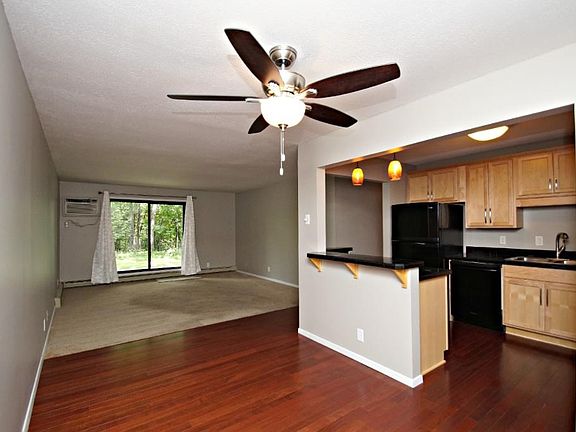 5th image of 5607 Green Circle Dr APT 119