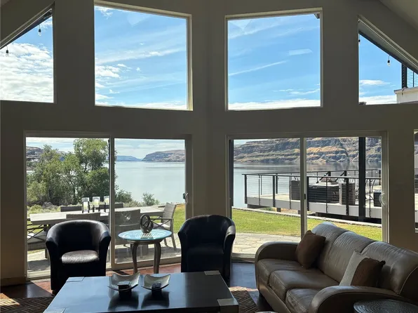 25053 SW Wanapum Street, Quincy, WA 98848