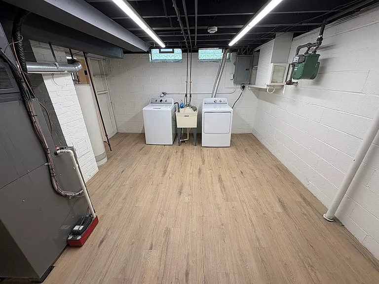 9609 Alexander Rd — Photo 13