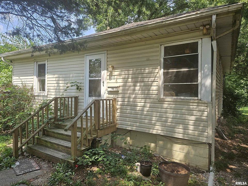 1st image of 806 Fairland St