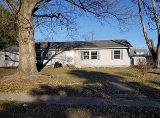 108 E Harrison St, Carlisle, IN
