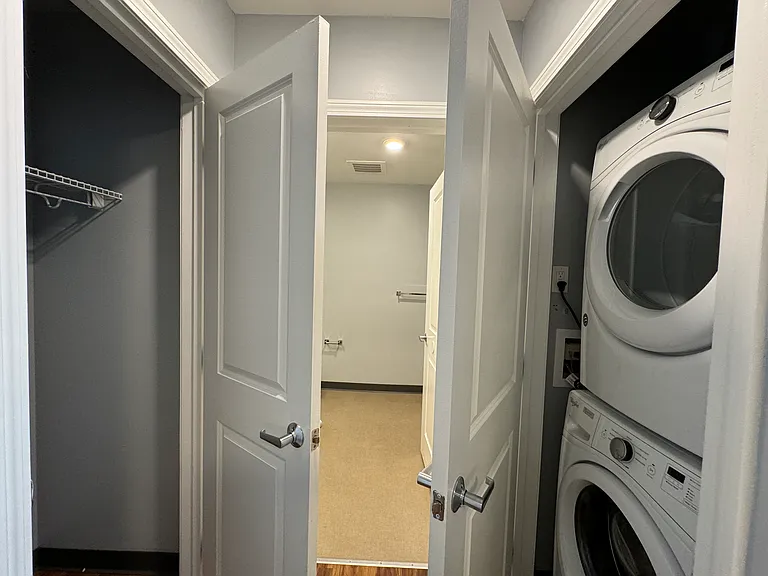 The Ridge at Eastern Trails Apartments — Photo 28
