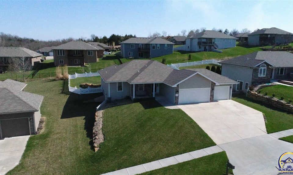 1st image of 6213 SW 48th Pl