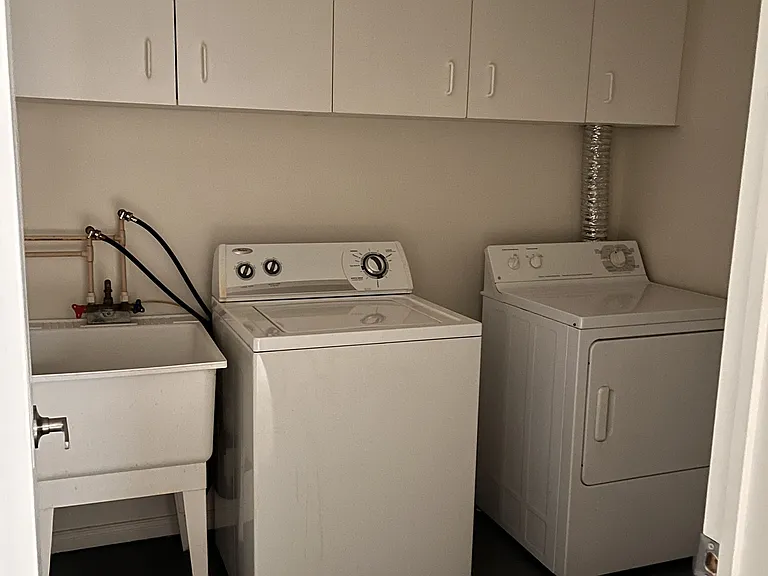 490 Veterans Dr #9 — Photo 18