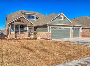 1413 Atalon Dr, Moore, OK 73160