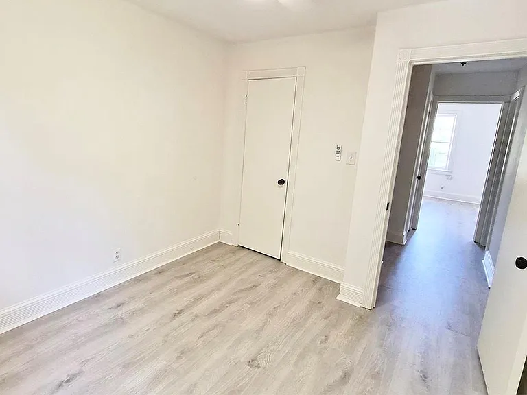 3360 Club Dr #C — Photo 16