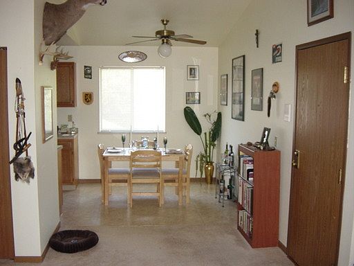 2nd image of 31 Hart Rd APT 4