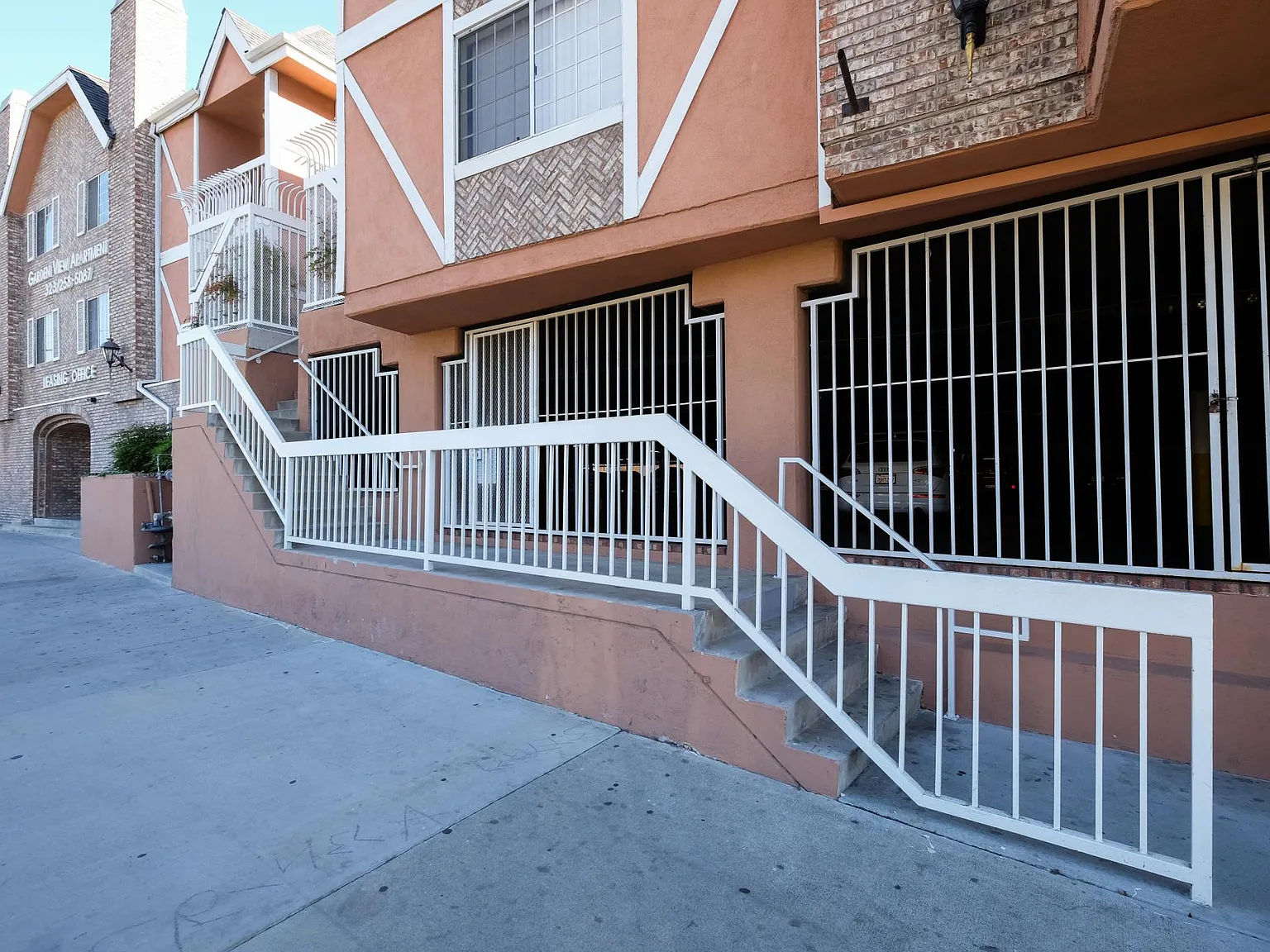 Garden View Apartments — Photo 2