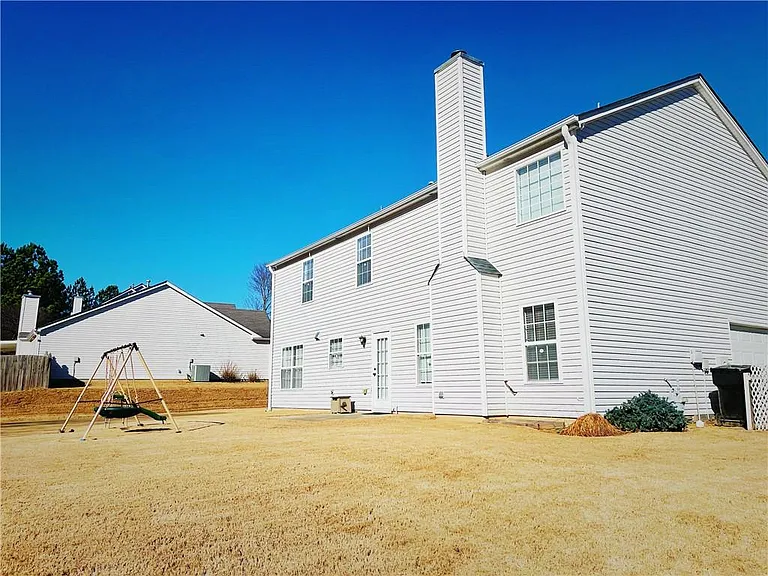 3368 Hill Pond Dr — Photo 23