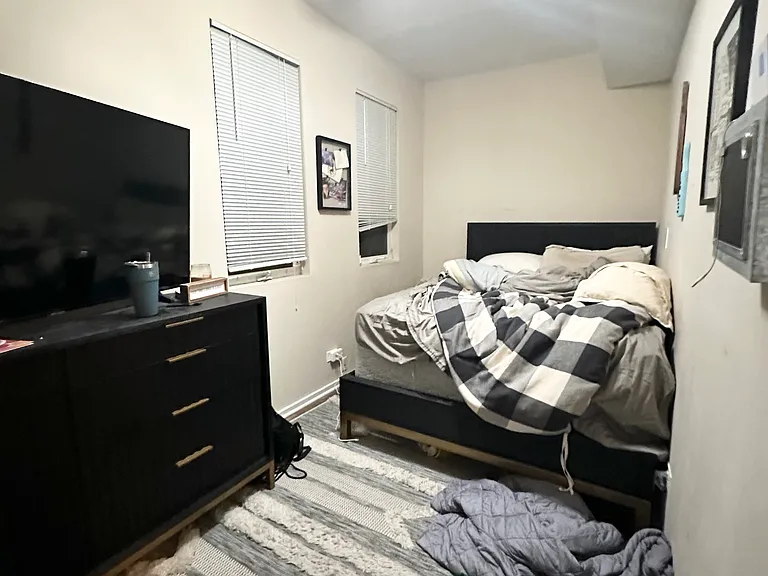 2430 N Clybourn Ave #2 — Photo 19
