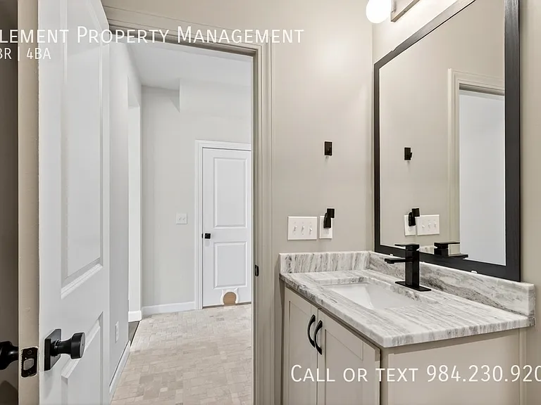 4730 Cypress Tree Ln #1 — Photo 33