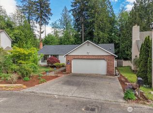 1340 NW Huckle Dr, Bremerton, WA 98311